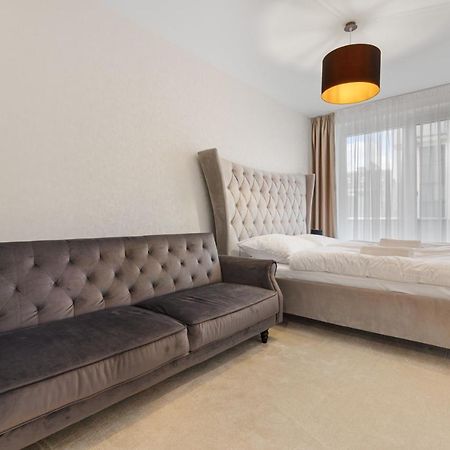 Lam Jegeho Alej - Jacuzzi - Free Parking Apartment Bratislava Exterior photo