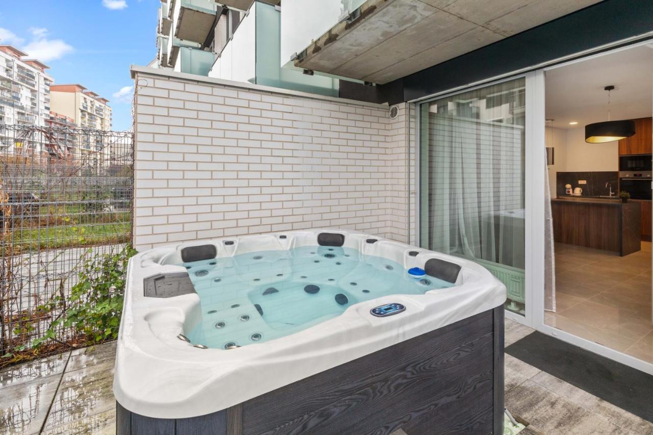 Lam Jegeho Alej - Jacuzzi - Free Parking Apartment Bratislava Exterior photo